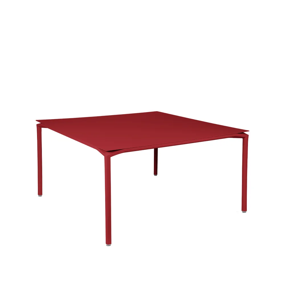Calvi bord kvadratiskt 140x140 cm, Chili (röd) Fermob