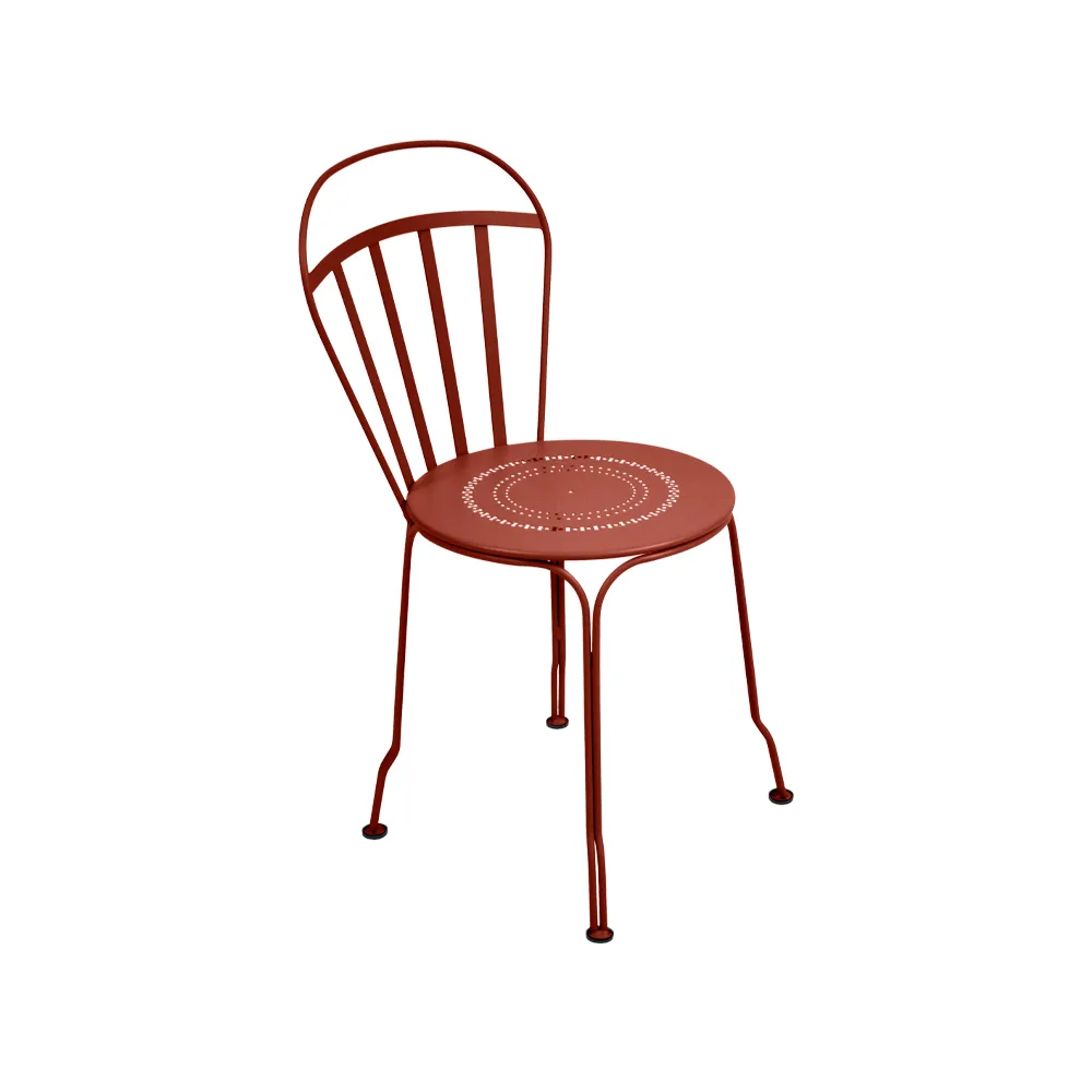 Louvre stol, Red ochre (röd) Fermob