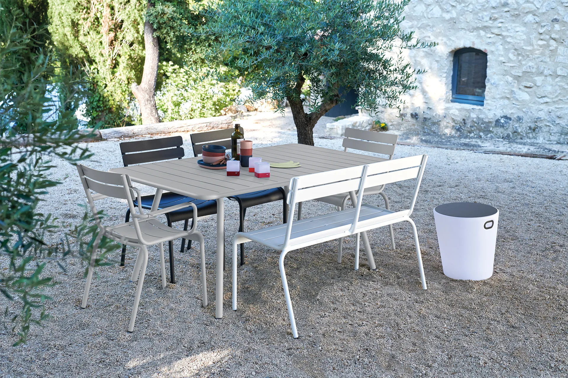 Luxembourg bord 143x80 cm, Honey (gul) Fermob