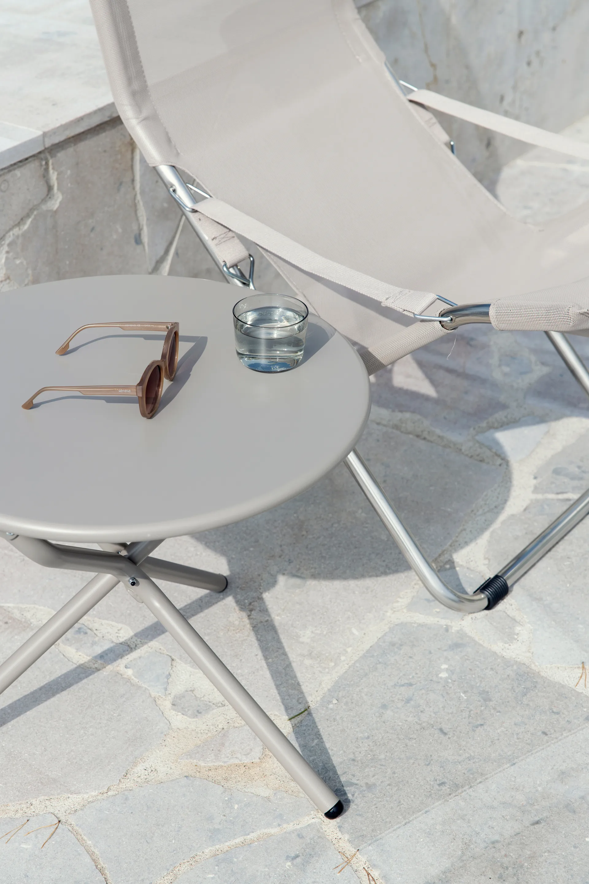 Fiesta solstol, White-beige Fiam