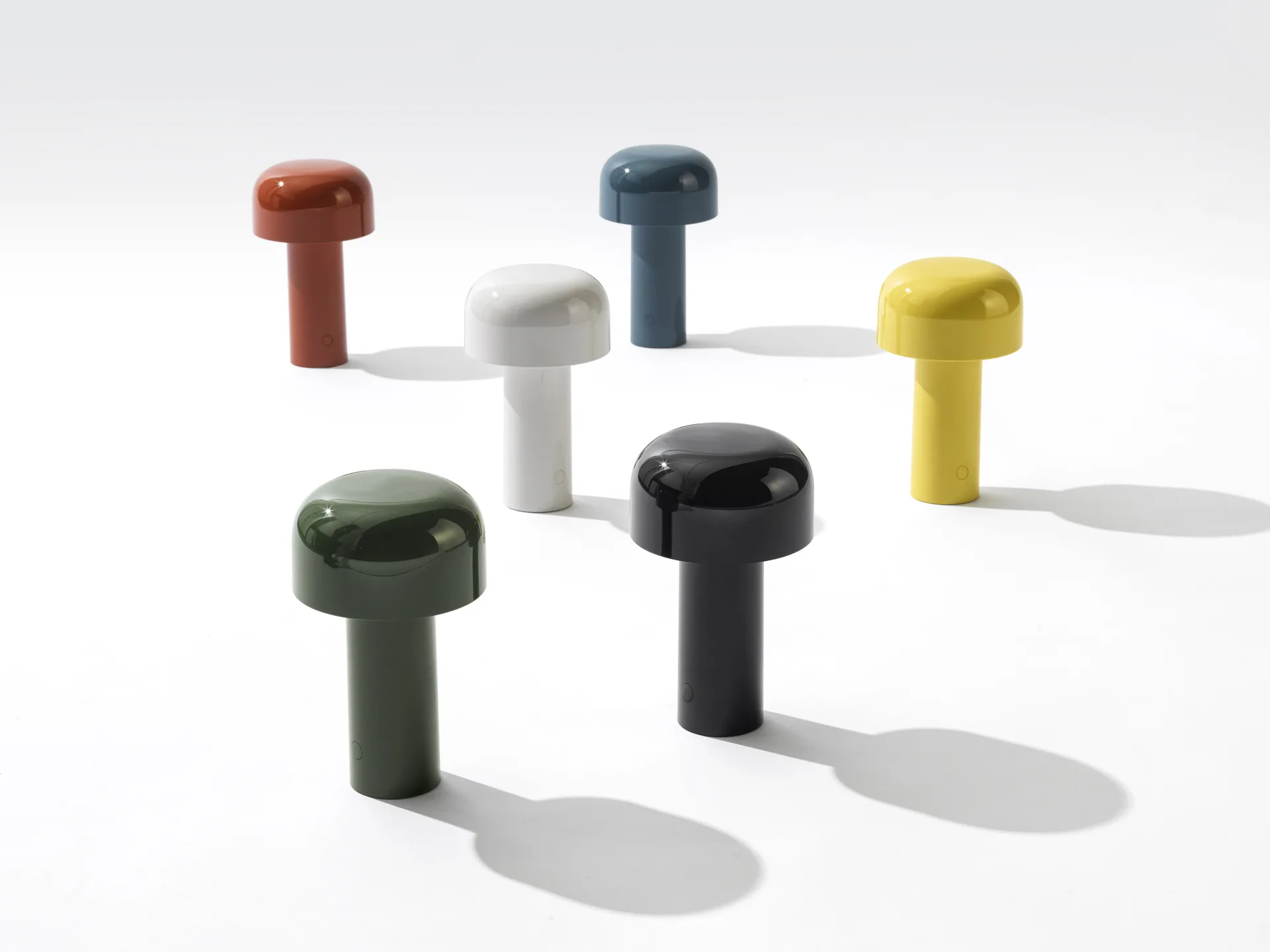 Bellhop bordslampa portabel, Glossy green, IP54 (inom/utomhus) Flos