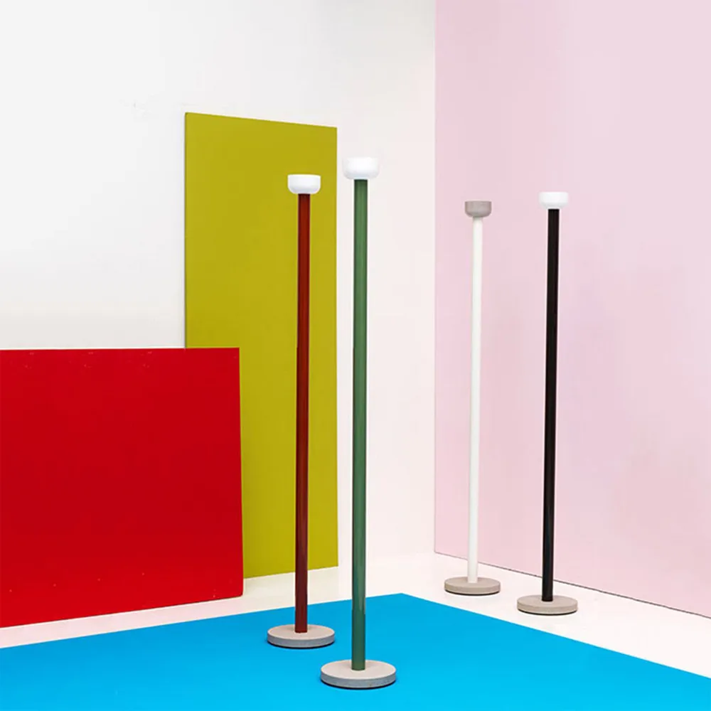 Bellhop golvlampa, Brick red Flos