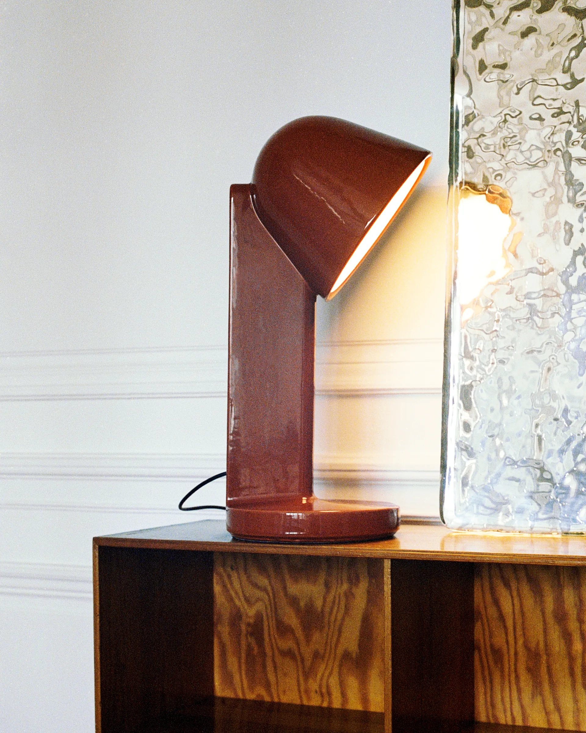 Céramique Down bordslampa, Rust red Flos