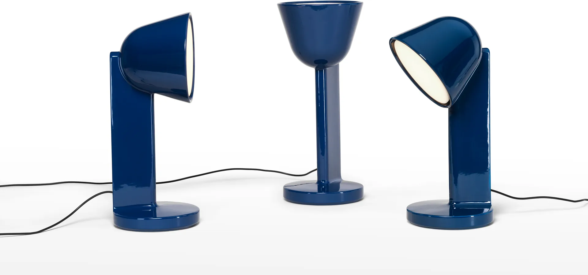 Céramique Side bordslampa, Navy blue Flos