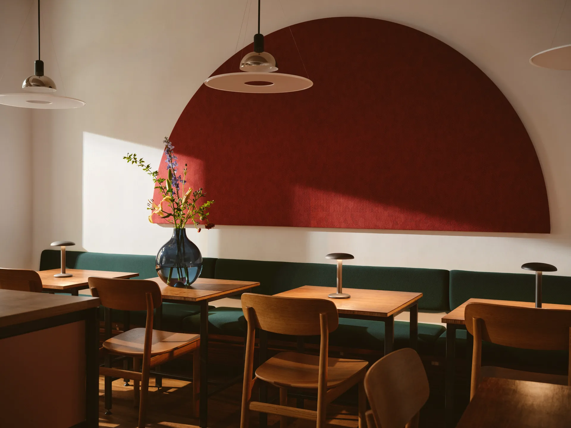 Gustave Residential bordslampa portabel, Matte anthracite Flos