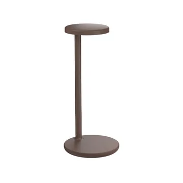 Oblique Qi bordslampa - Brun - Flos
