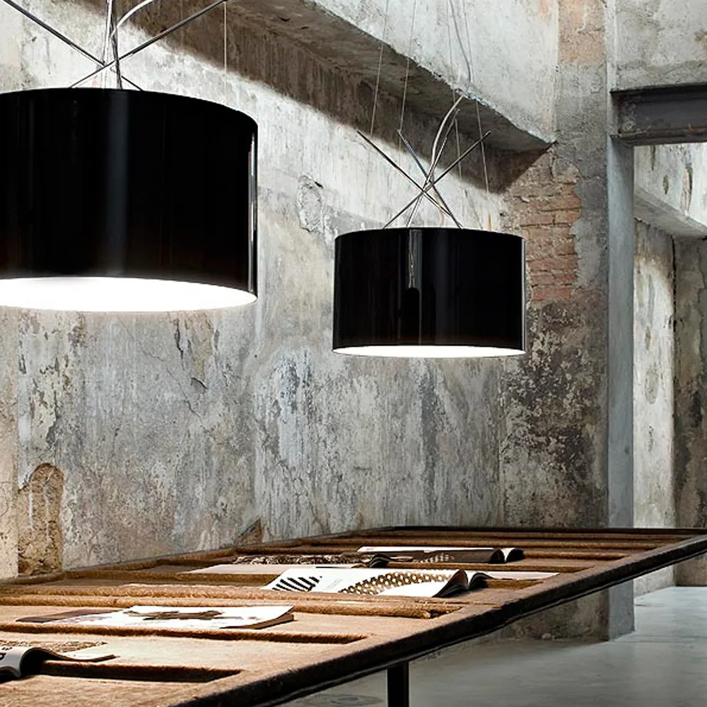 Ray S pendel, Glas Flos