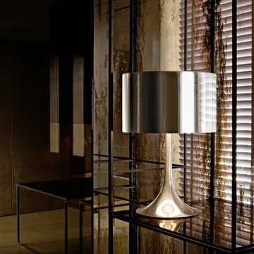 Spun Light T2 bordslampa - Svart - Flos