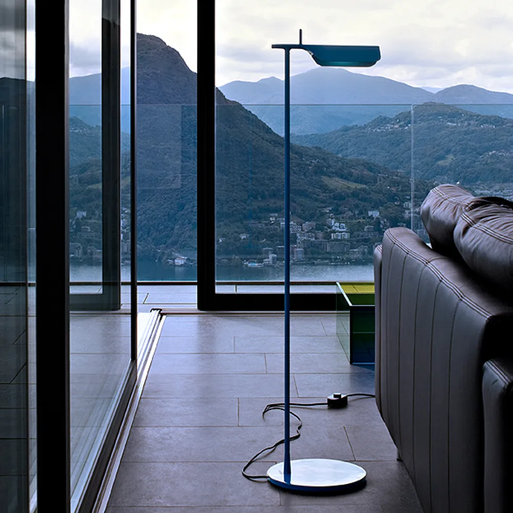 Tab F LED golvlampa, Svart lack Flos