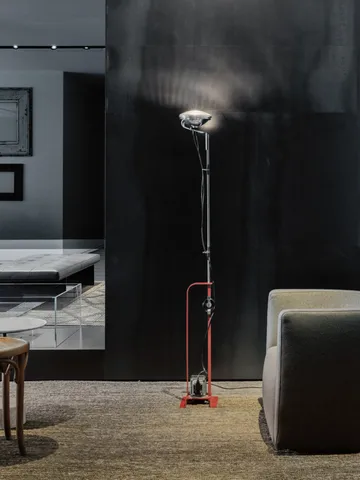 Toio Led golvlampa - Röd (EU) - Flos