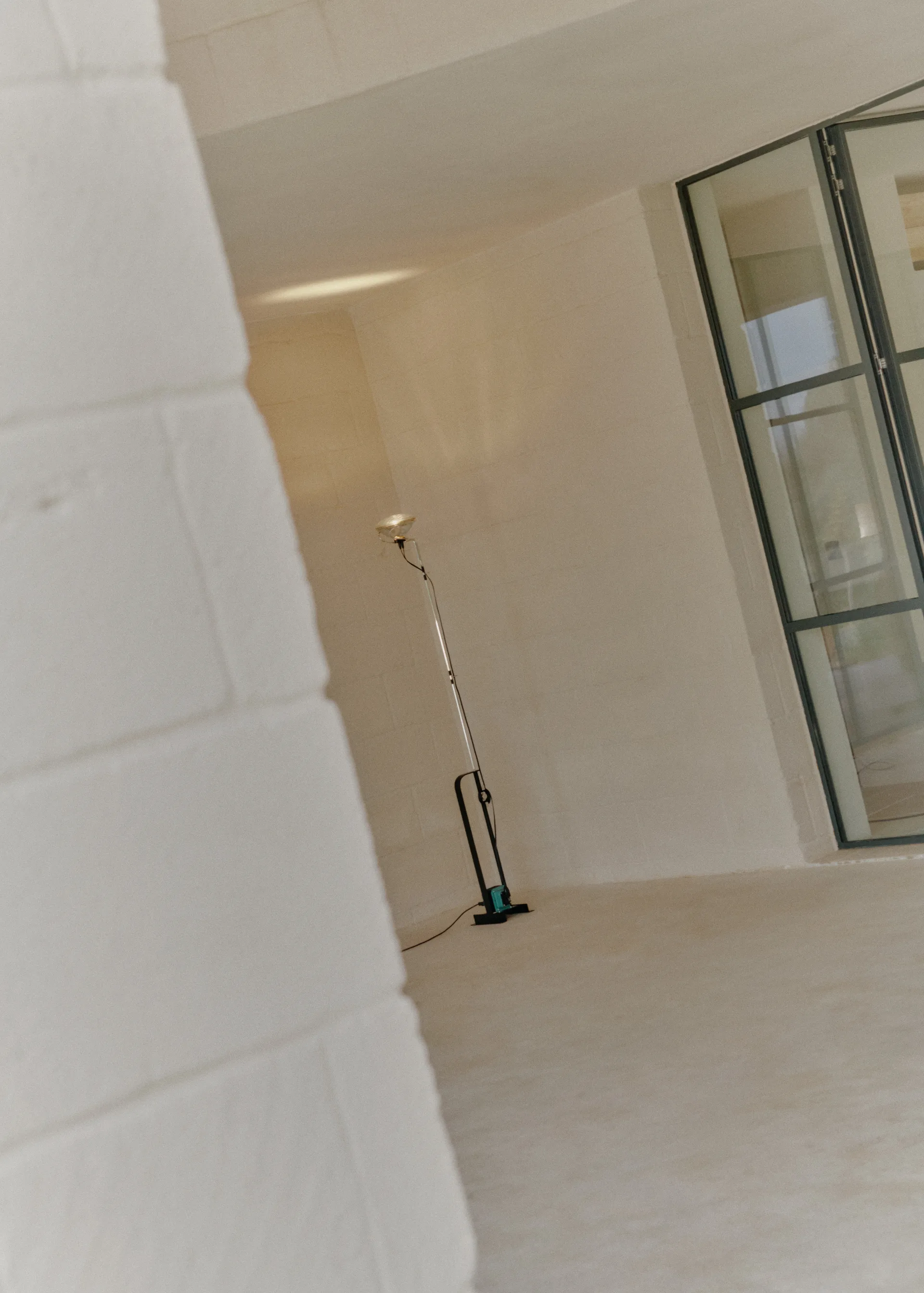 Toio Led golvlampa - Svart (EU) Flos