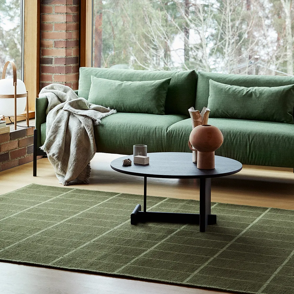 Koku soffbord högt Ø80 cm, Lackad ek Fogia