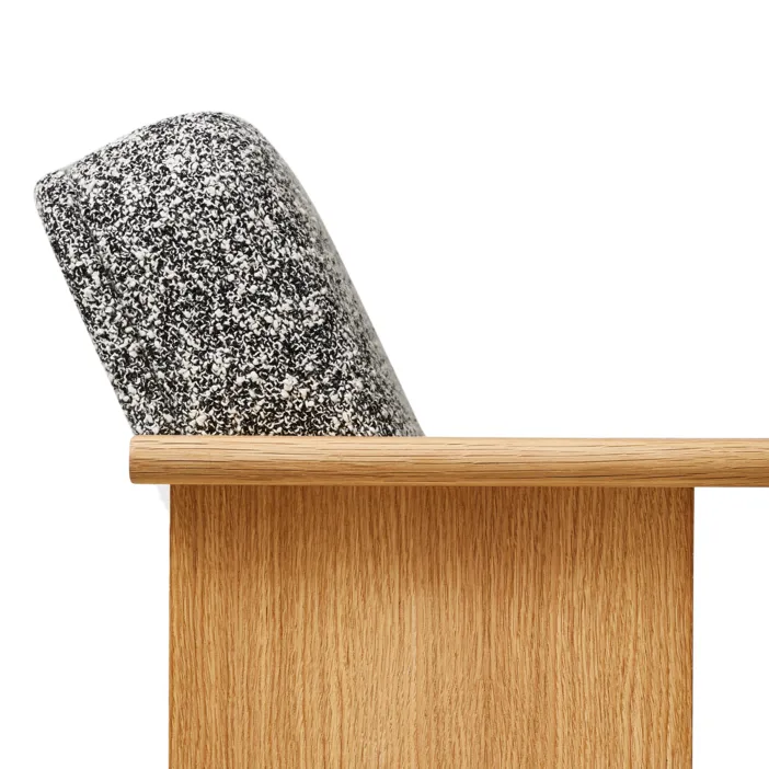 Block loungestol, Ek-Zero 0004 Form & Refine