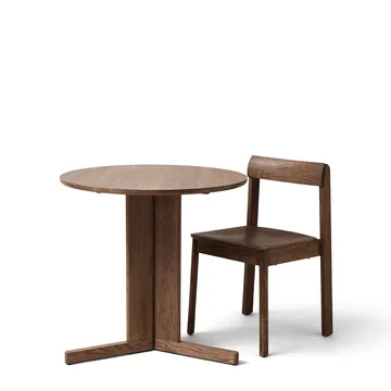 Trefoil matbord Ø75 cm - Rökt ek - Form & Refine