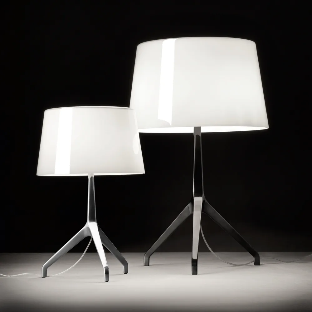 Lumiere XXS bordslampa, grå, munblåst glas, svart krom Foscarini