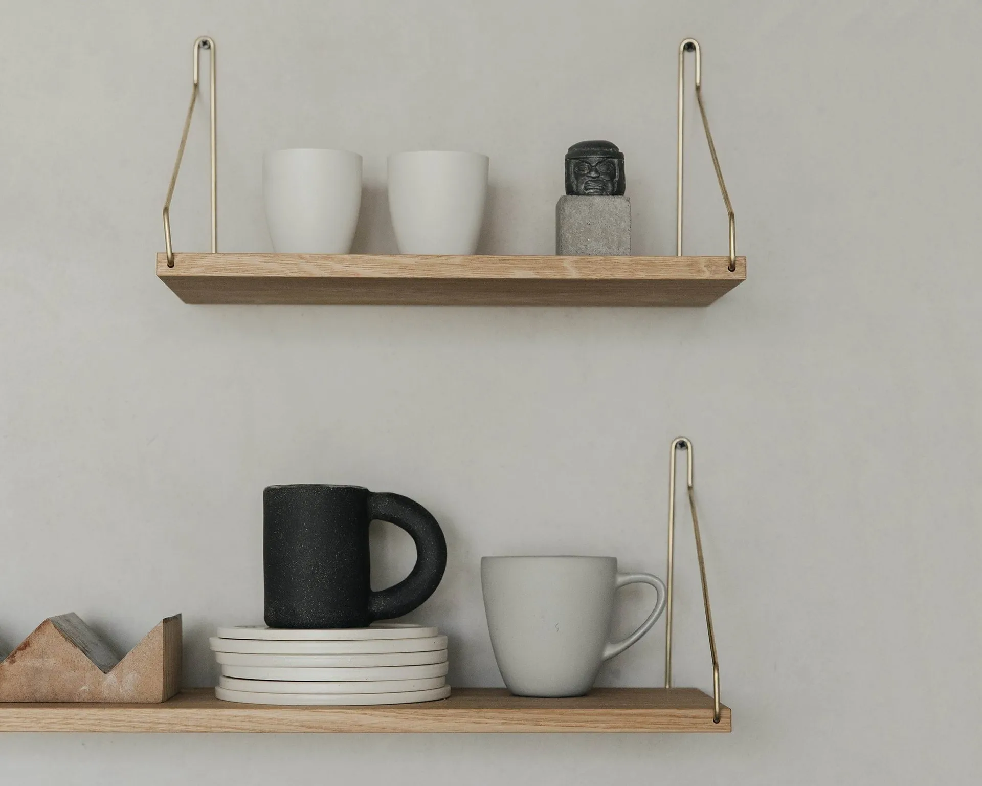 Single Shelf vägghylla, Ek-mässing, 60x20 cm FRAMA