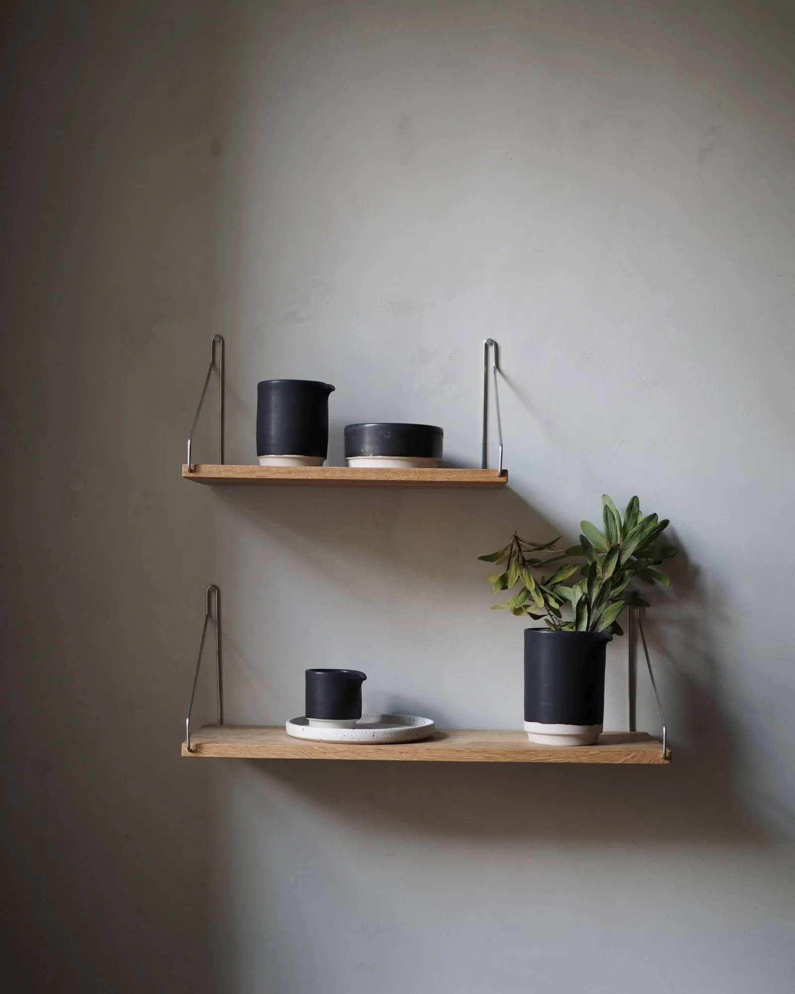 Single Shelf vägghylla, Ek-svart, 40x27 cm FRAMA