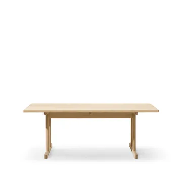 6286 matbord - Såpad ek - Fredericia Furniture