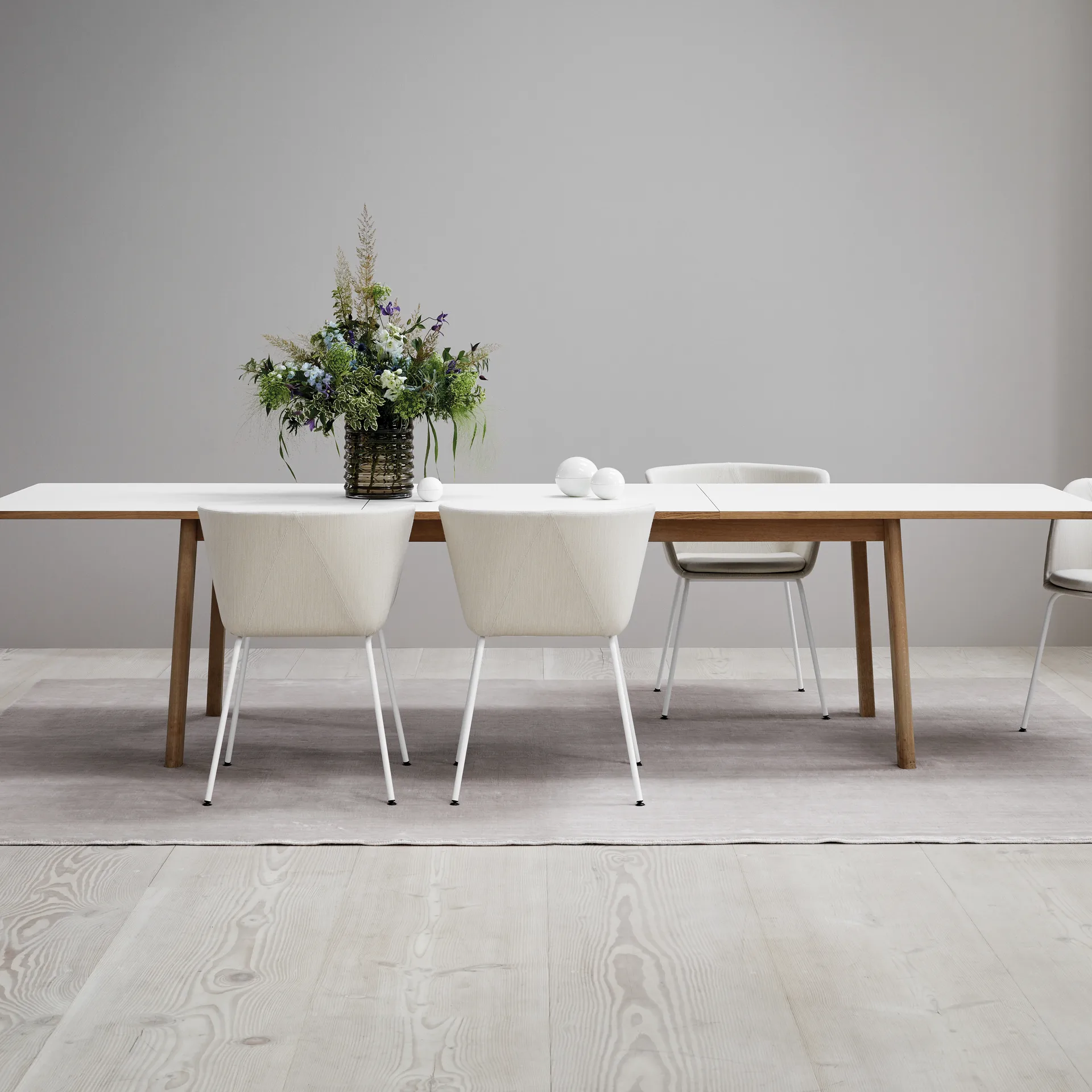 Ana matbord 220-320x95 cm, Nanolaminat vit-såpad ek Fredericia Furniture
