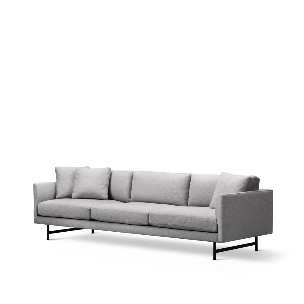 Calmo 5623 soffa, Sunniva 242-svart stål Fredericia Furniture