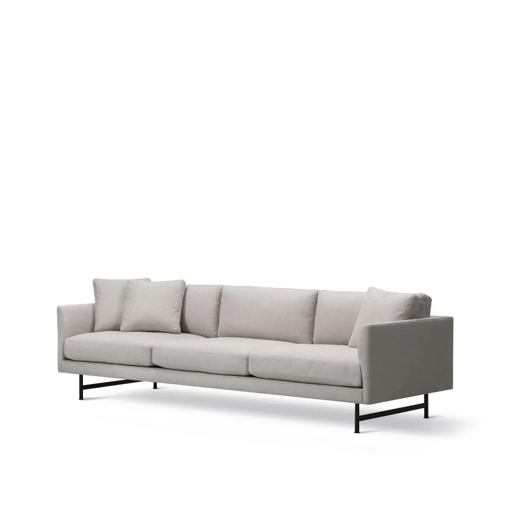 Calmo 5623 soffa, Sunniva 717-svart stål Fredericia Furniture