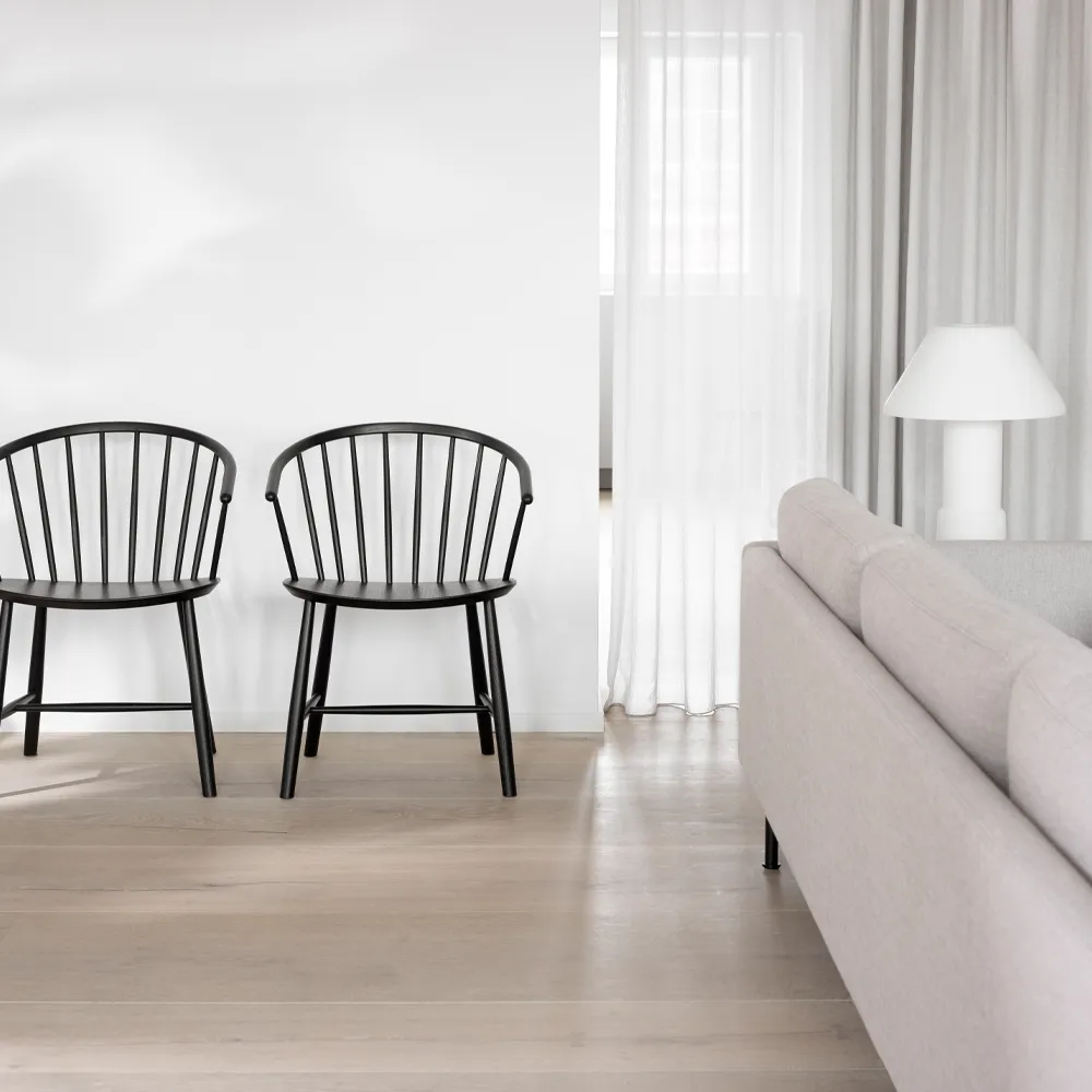 J64 karmstol, svart ask Fredericia Furniture