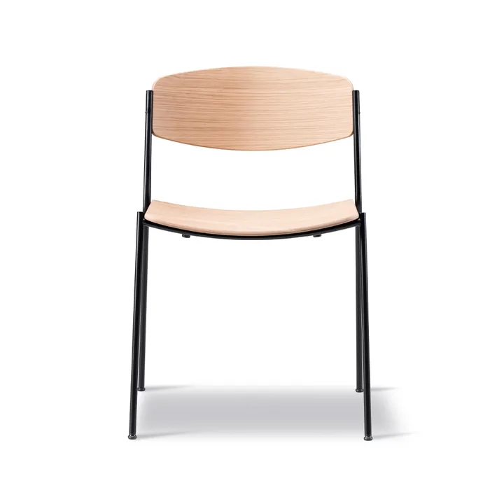 Lynderup 3080 stol - Lackerad ek-svart stålstativ - Fredericia Furniture