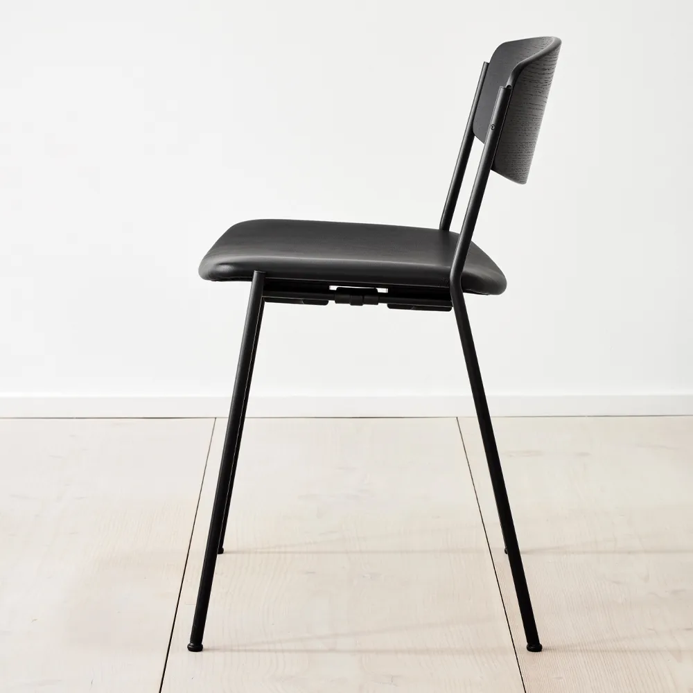 Lynderup 3081 stol, Läder omni 301-svart Fredericia Furniture