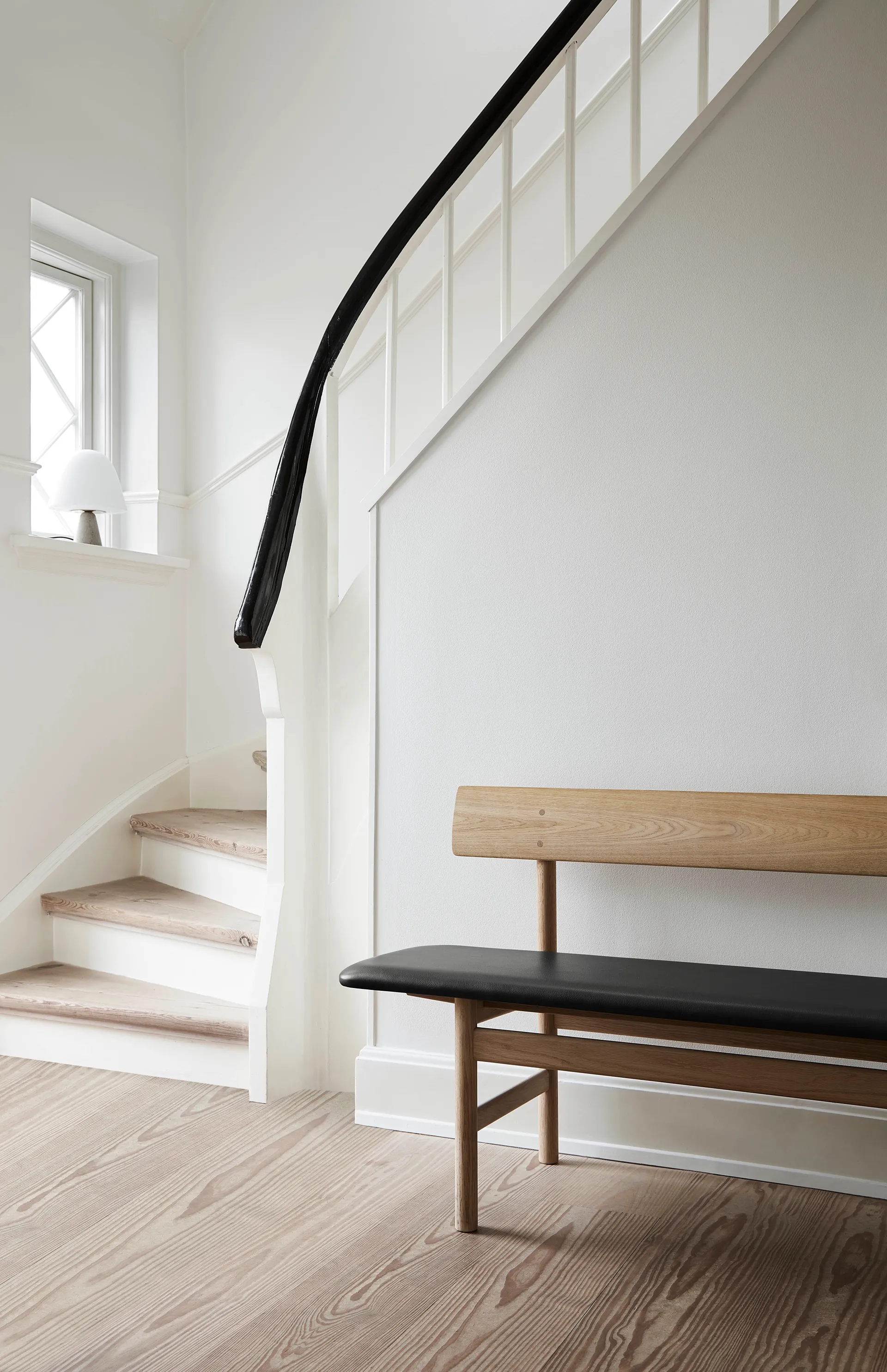 Mogensen 3171 bänk, Läder omni 307-såpad ek Fredericia Furniture