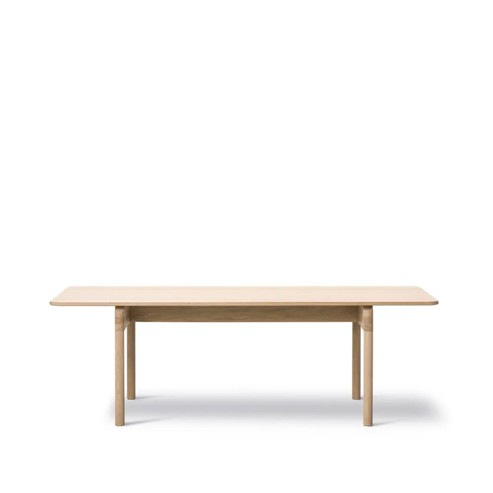 Post 6438 matbord, Ljusoljad ek, 100x225 cm Fredericia Furniture
