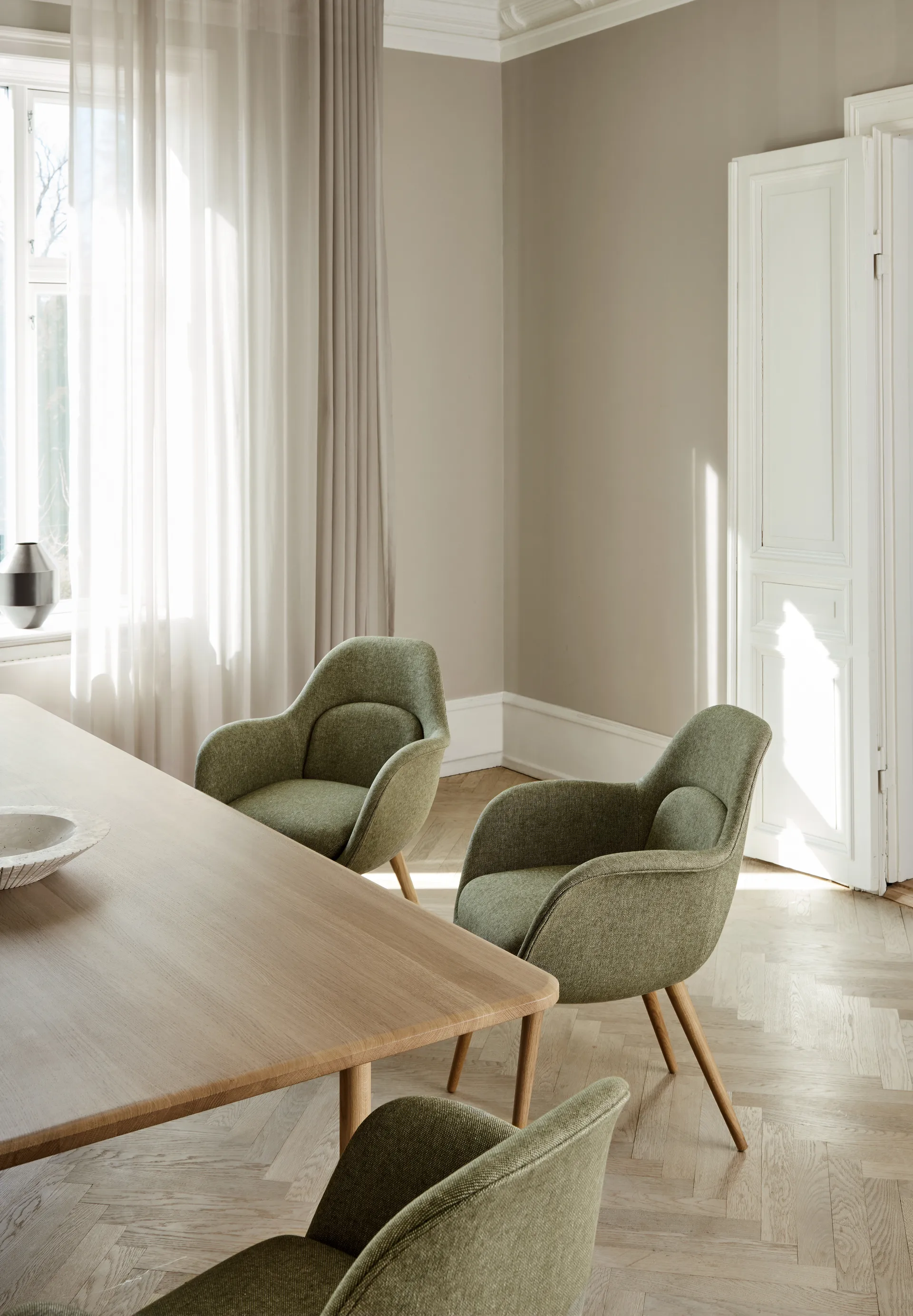 Post 6441 matbord 270x100 cm, Oak soap Fredericia Furniture