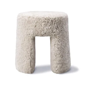 Sequoia sittpuff - Fårskinn moonlight - Fredericia Furniture