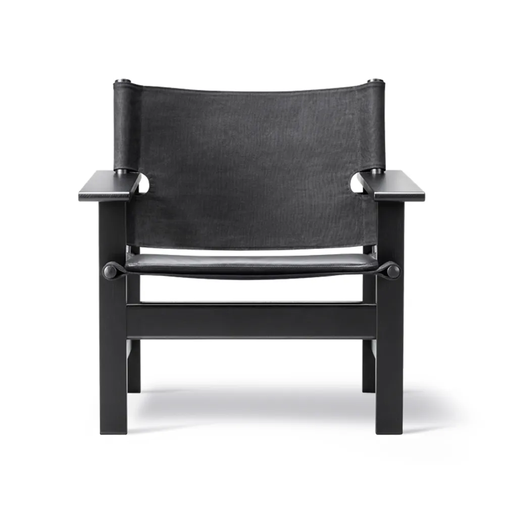 The Canvas Chair fåtölj, Canvas svart-svartlackad ek, inkl. svart läder dyna Fredericia Furniture