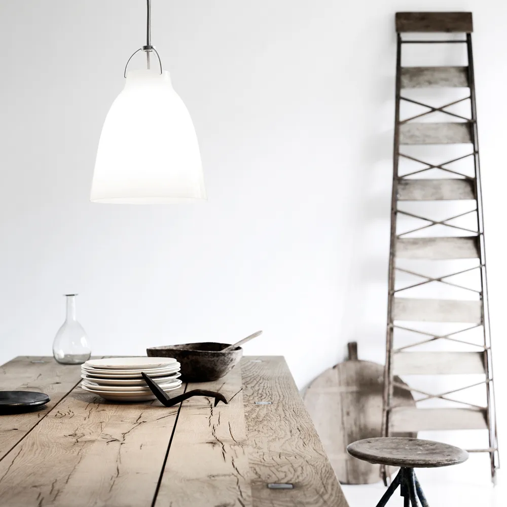 Caravaggio 1 pendel, Svart-svart textilsladd Fritz Hansen