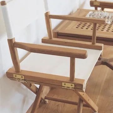 Director's Chair - Vit, teakstativ - Fritz Hansen