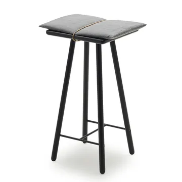 Georg barstol låg - Svartlackerad ek - Fritz Hansen