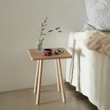 Georg sidobord - Ek - Fritz Hansen