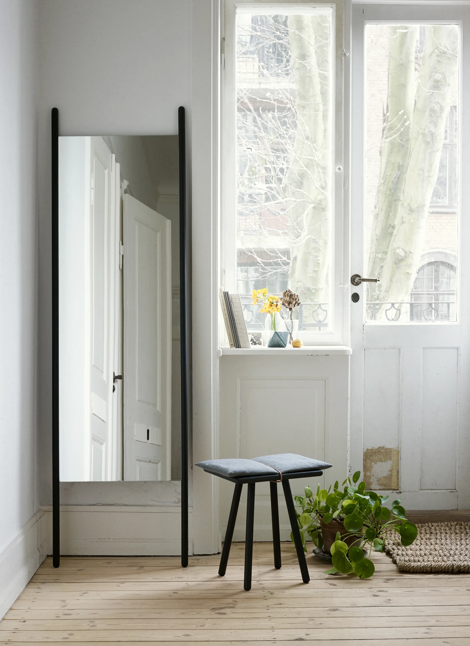 Georg ulldyna med rem till pall/barstol, Ljusgrå-natur Fritz Hansen