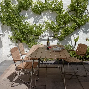 Lilium karmstol - Teak, rostfritt stål - Fritz Hansen
