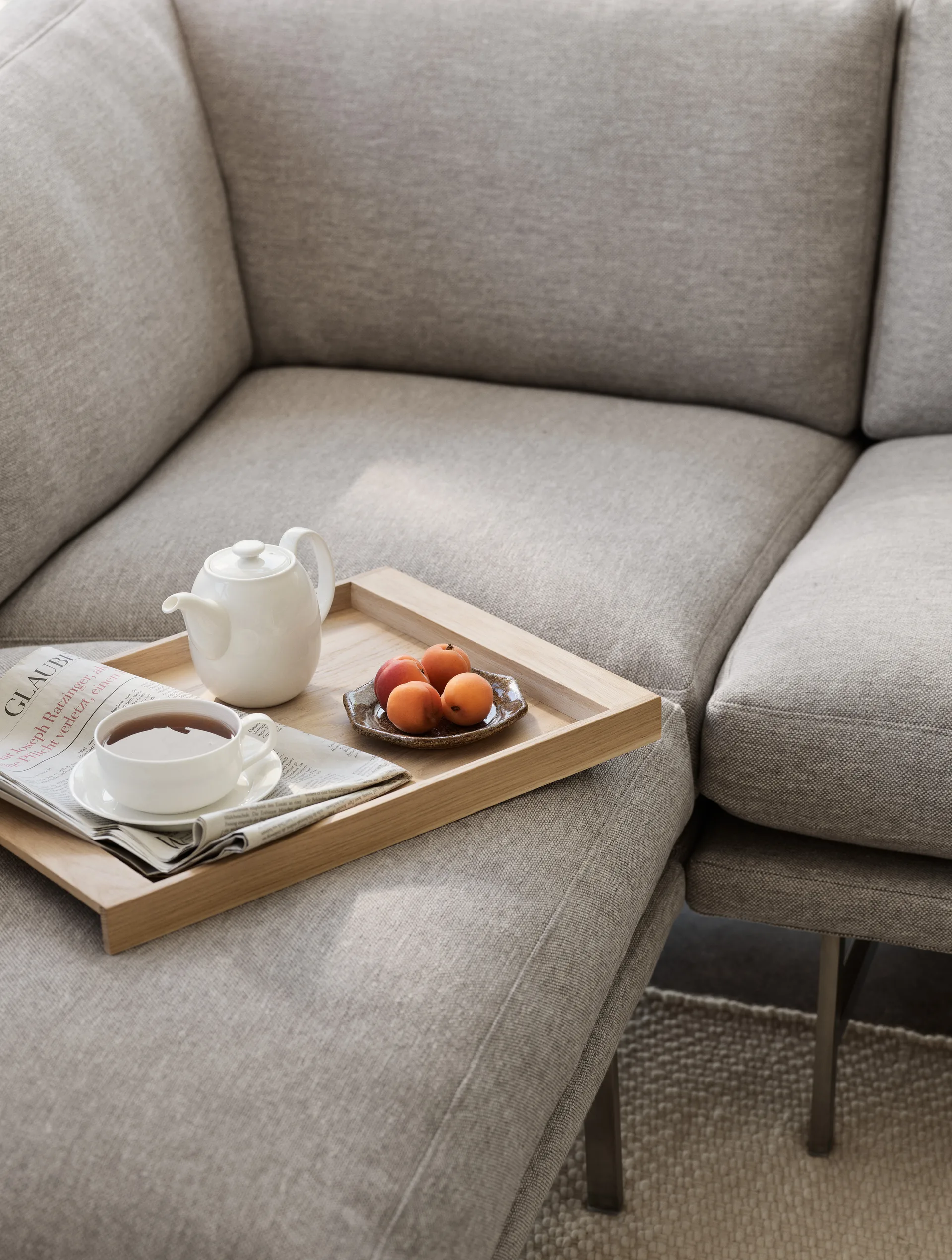 Lissoni PL115 hörnsoffa, Clay 012-rostfritt stål Fritz Hansen
