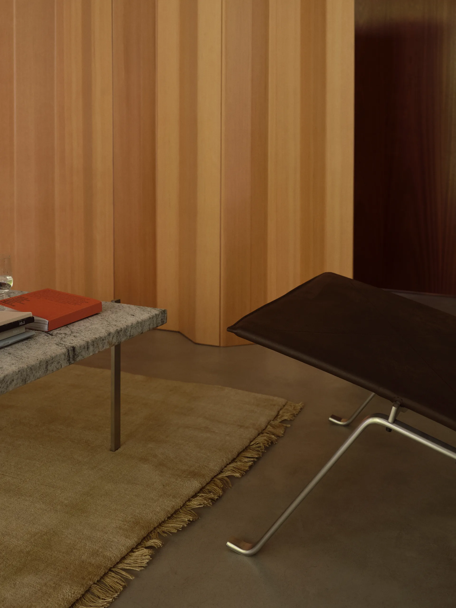 PK111 rumsavdelare, Oregon pine, 134x140 cm Fritz Hansen