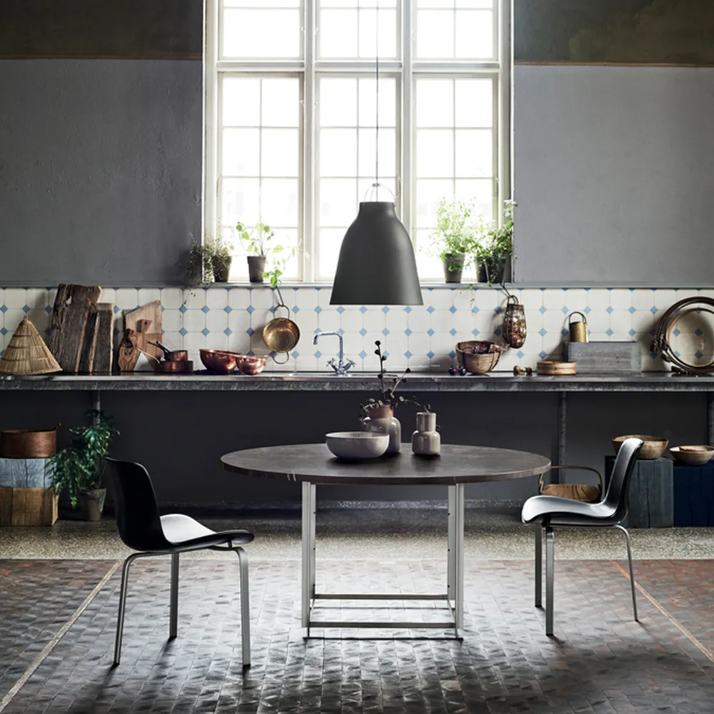PK54 bord Ø140 cm, Rolled marble white-steel Fritz Hansen