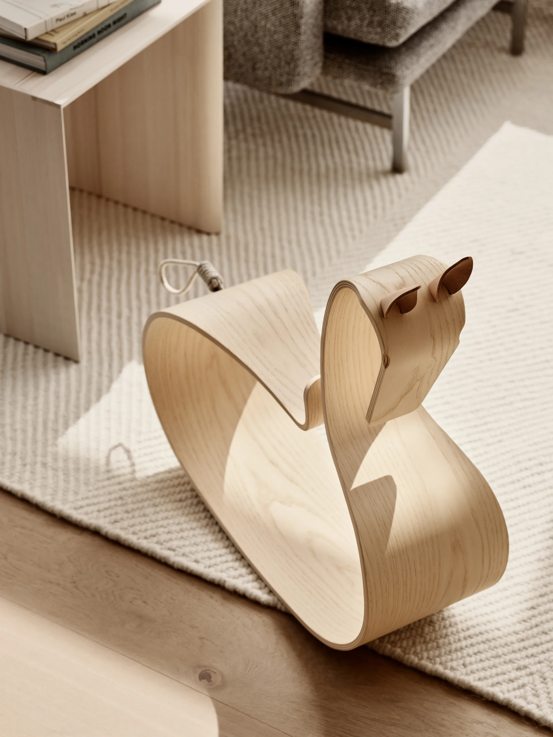 Rocking Horse gunghäst, Klarlackad ask Fritz Hansen