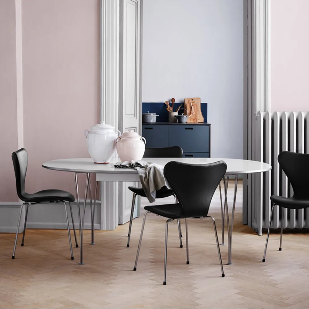 Sjuan 3107 stol, Ljusbeige-färgad ask-kromat stålstativ Fritz Hansen