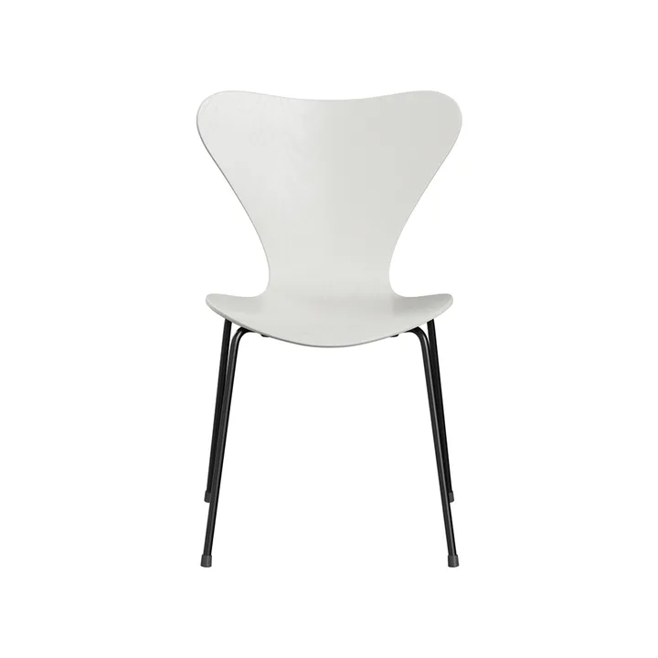 Sjuan 3107 stol - Vit-färgad ask-svart stativ - Fritz Hansen