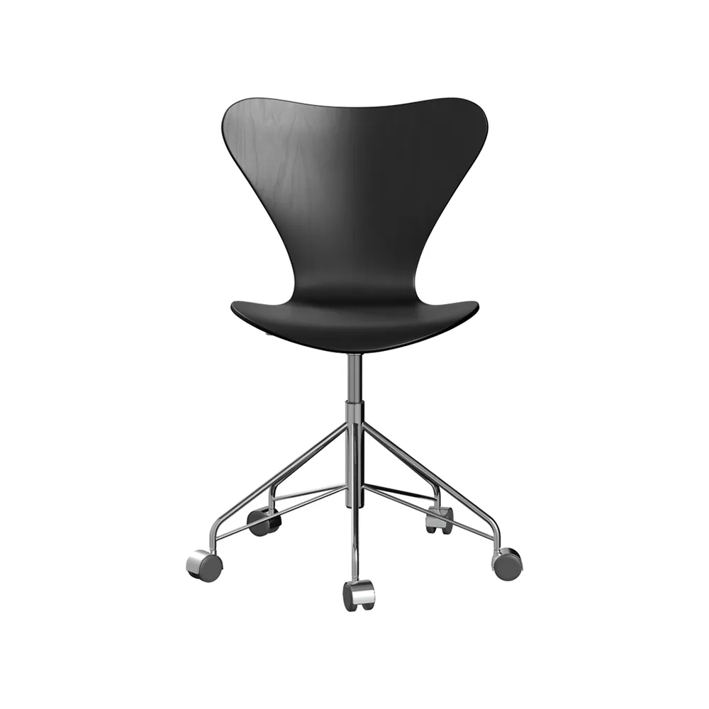 Sjuan 3117 kontorsstol mjuka hjul, Coloured ash black-chrome Fritz Hansen