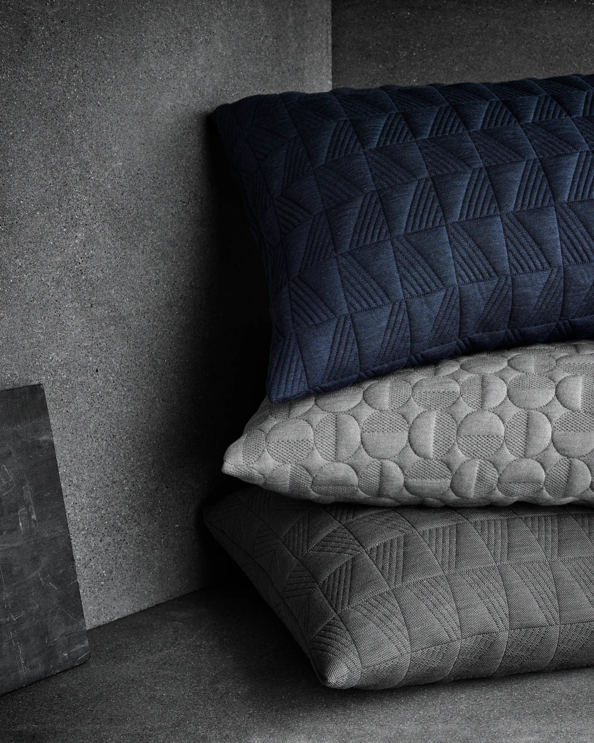Vertigo kudde 60x40 cm, Light grey Fritz Hansen