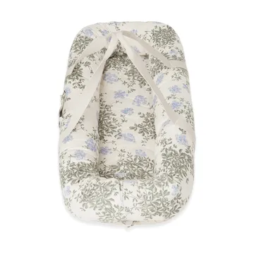 Plumbago satin quiltad babynest - 43x87x16cm - Garbo&Friends