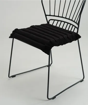 Garden Glory sittdyna med fransar - Svart, svart frans, 38x40 cm - Garden Glory
