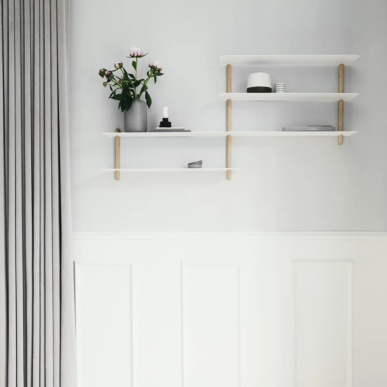 Nivo hylla B, Ljus ek-vit Gejst